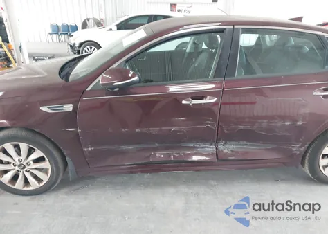 2016 Kia Optima Ex z USA, uszkodzony, nr VIN 5XXGU4L31GG081387